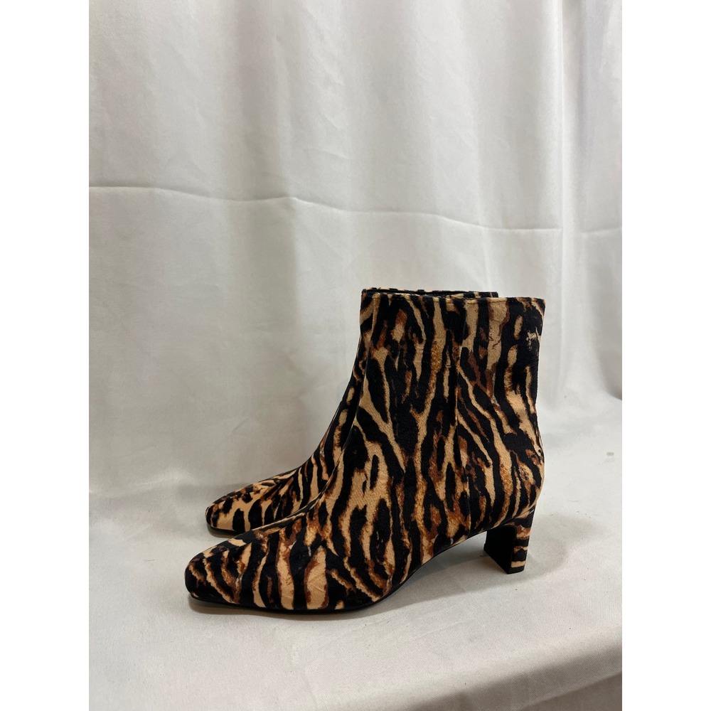 A New Day Women Tiger Stripe Animal Print Ankle Boots Square Toe Kitten Heel 7.5